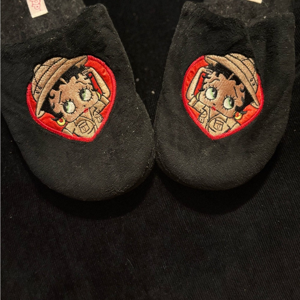 Betty Boop Black Slippers with Pink Logo